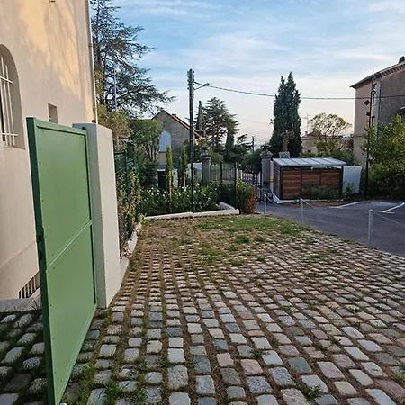 En Famille Ou Entre Amis Saint-Raphaël