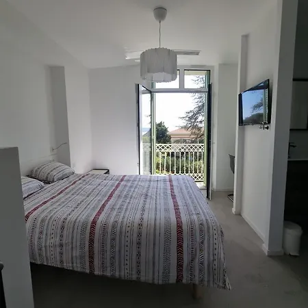 فيلة En Famille Ou Entre Amis *