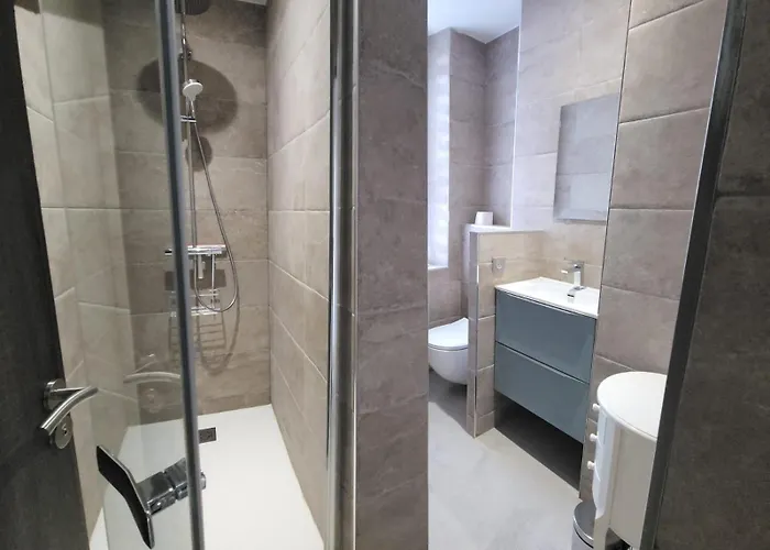 En Famille Ou Entre Amis Saint-Raphaël