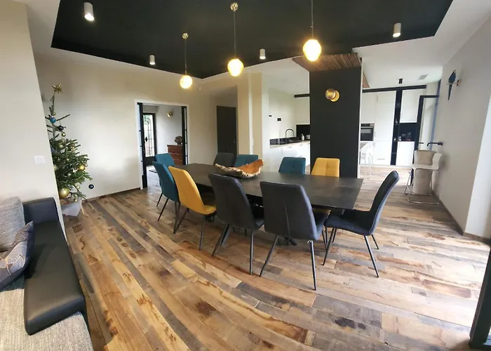 En Famille Ou Entre Amis Saint-Raphaël