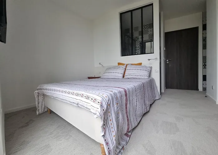 En Famille Ou Entre Amis Saint-Raphaël